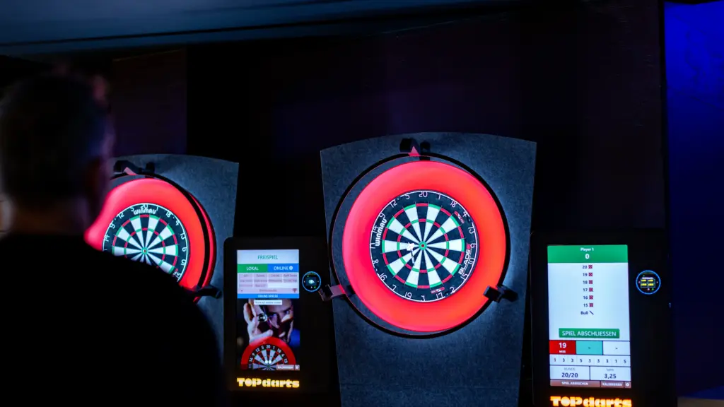 Beleuchtete elektronische Dartscheiben mit Touchscreens im Restaurant Chilly in St. Johann im Pongau